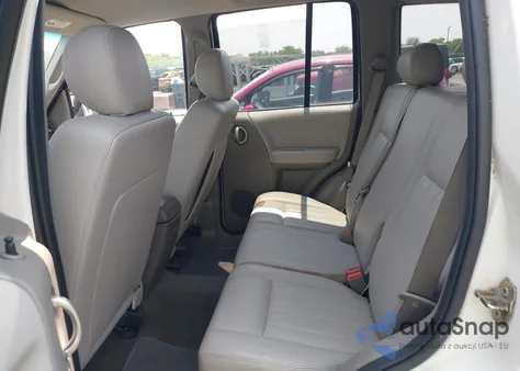 2007 Jeep Liberty Limited Edition from USA, damaged, VIN 1J4GL58K47W502052